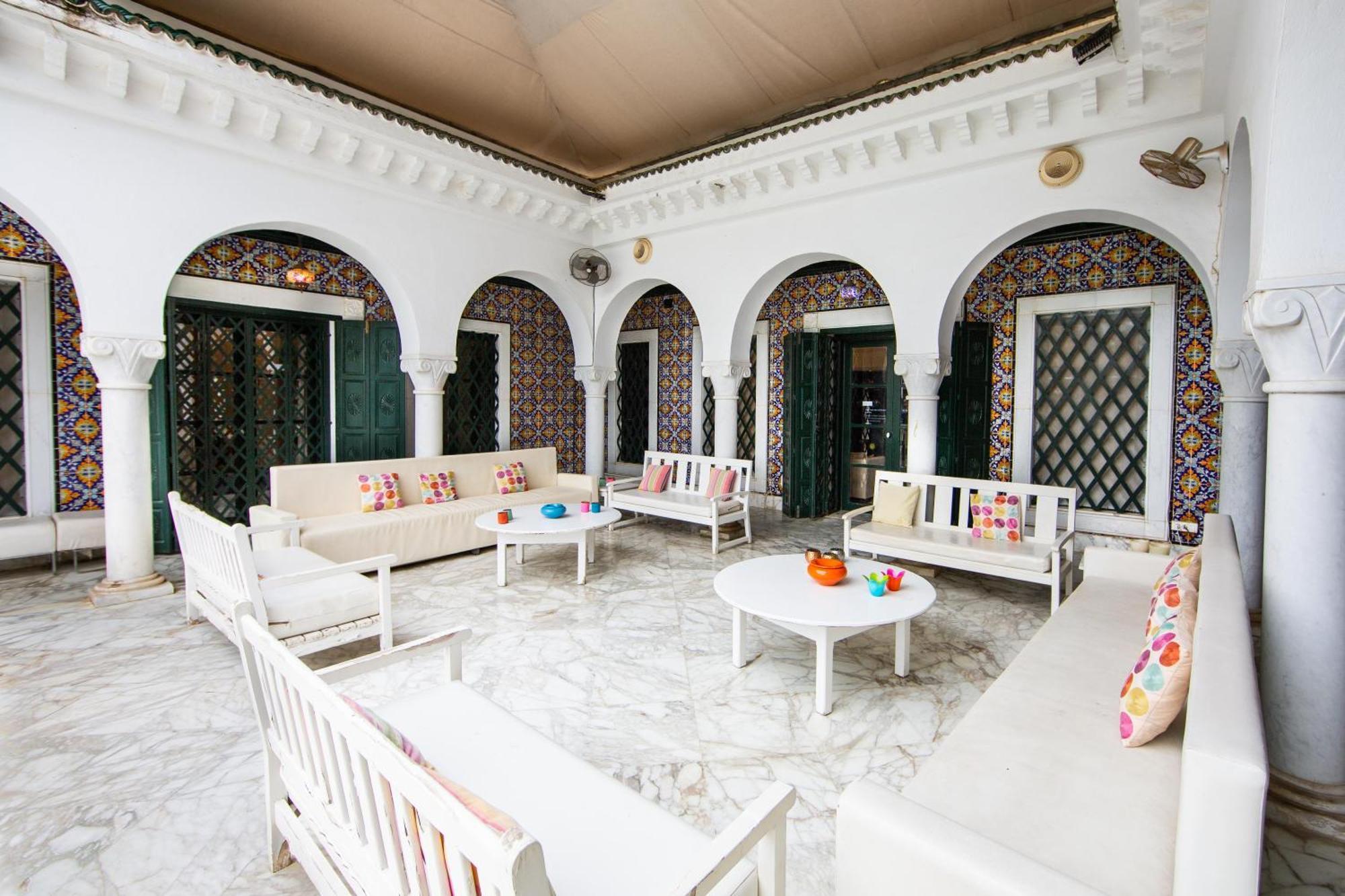 Prive Dans Grande Maison D'hote Apartment La Marsa