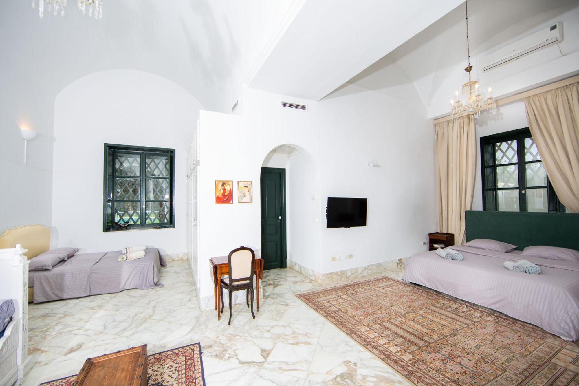 Prive Dans Grande Maison D'hote * La Marsa