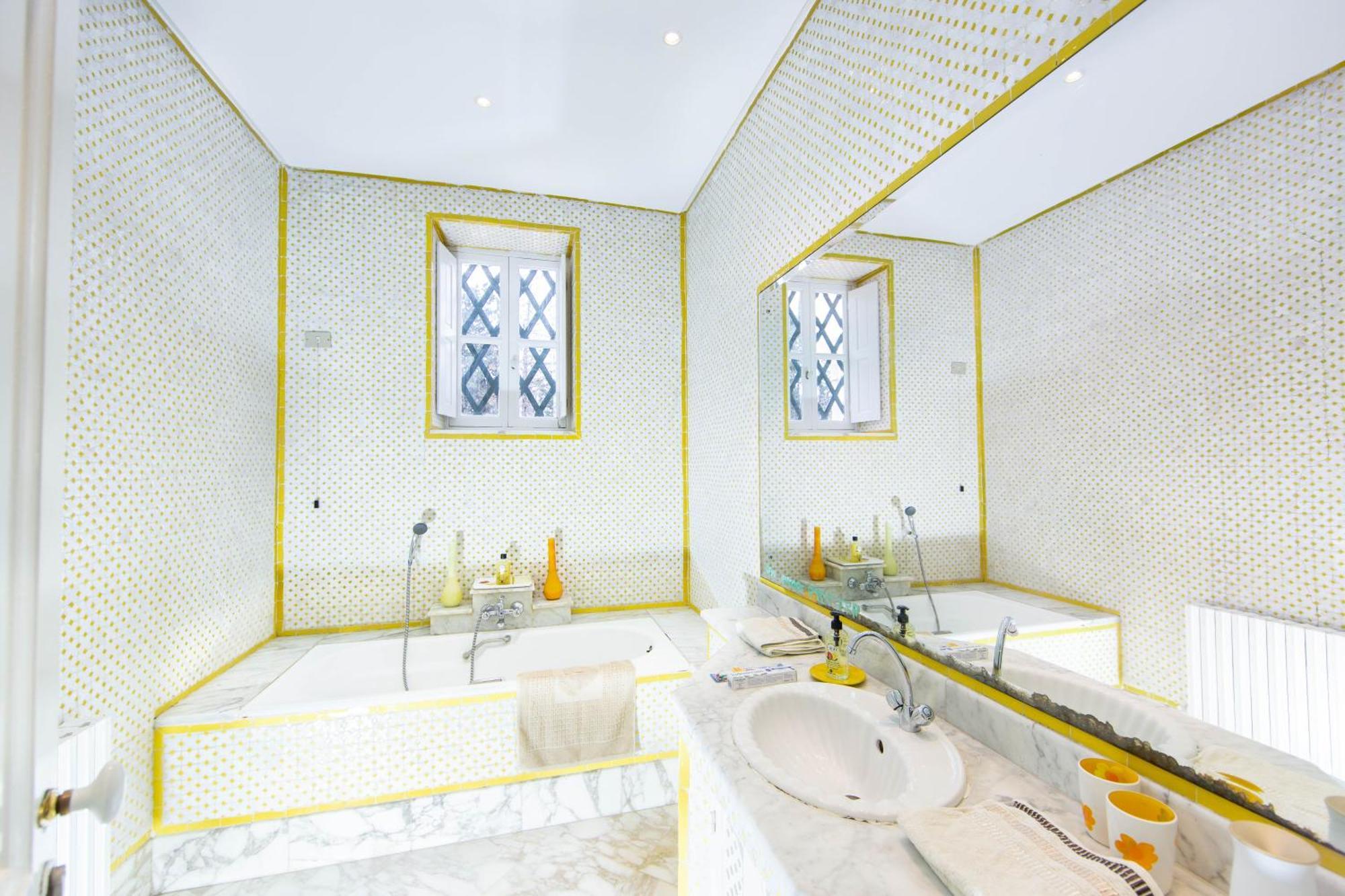 Prive Dans Grande Maison D'hote Appartamento La Marsa