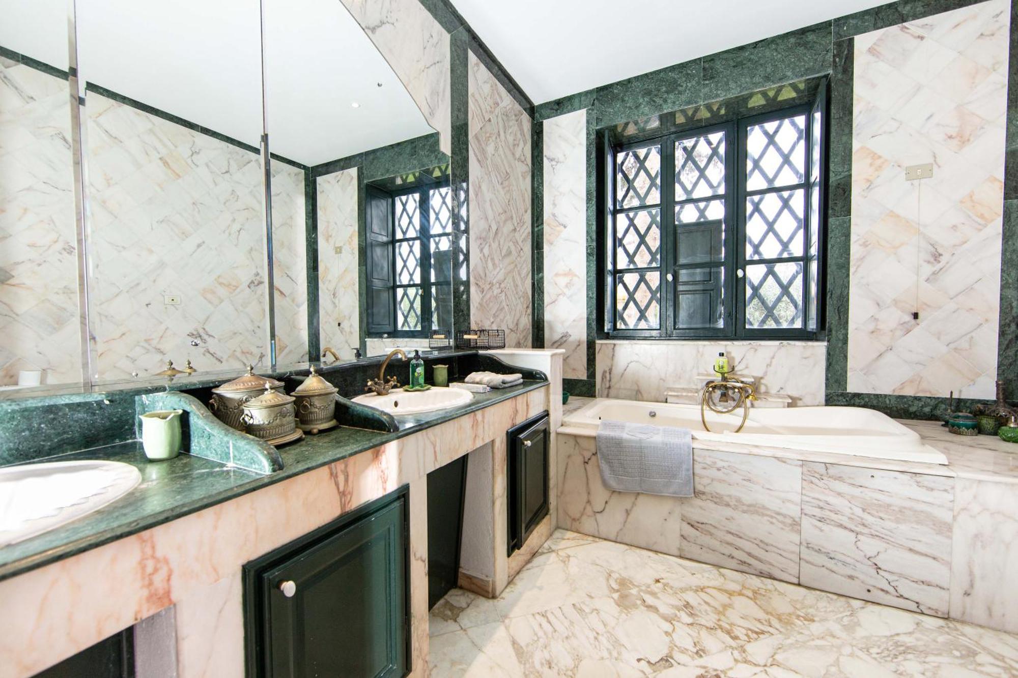 Prive Dans Grande Maison D'hote *